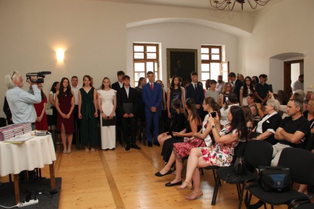 predanivysvedceni9b 45